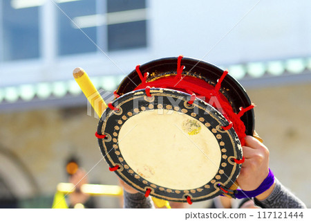 Shimedaiko during the Okinawan Eisa dance performance 117121444
