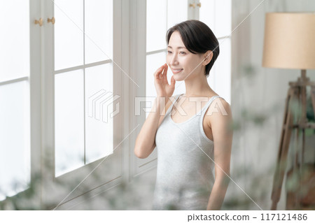 中年女人美麗陽光 117121486