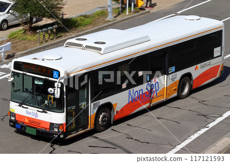 [KIX] Kansai International Airport: Airport Island Shuttle Bus (Nankai Bus - Regular Vehicles) 117121593