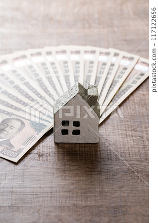 New banknotes and real estate images 117122656