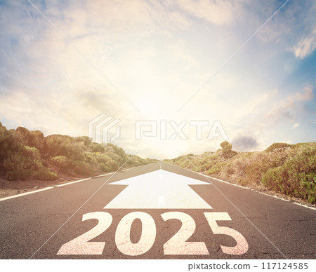 2025 target indicated by arrow on empty road. Coming into the new year, word 2025 on highway. 117124585