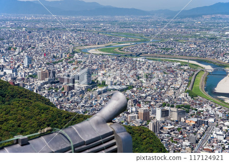 「岐阜城」從天守閣展望台眺望岐阜市街景 117124921