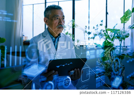 Scholar in white coat 117126386