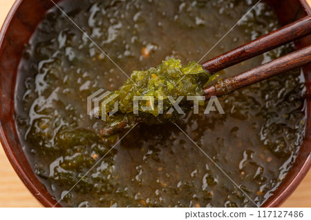 Aosano miso soup 117127486