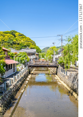 Perry Road: The road along which Commodore Perry and his party marched to Ryosenji Temple after arriving at Shimoda Port in Izu to sign the Treaty of Peace and Amity between the United States and Japan. Perry Road: The road along which Commodore Perry and his party marched to Ryosenji Temple after arriving at Shimoda Port in Izu to sign the Treaty of Peace and Amity between the United States and Japan. 117127867