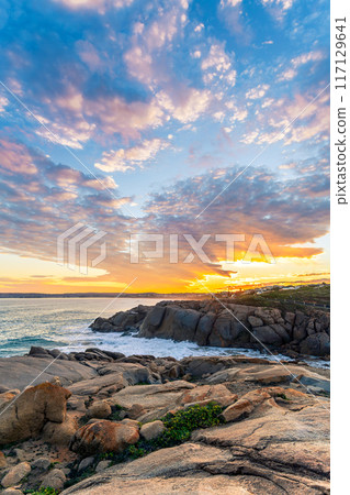 Sunset above the Encounter Bay in Port Elliot Sunset above the Encounter Bay in Port Elliot 117129641