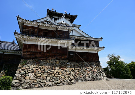 Reconstruction of the exterior of Fukuchiyama Castle (Kyoto Prefecture) 117132975