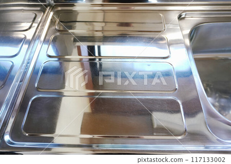 Old kitchen sink polish shiny 117133002