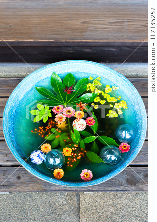 京都府長岡京市、西山、橫國寺（柳谷觀音）、花水水（本堂的陽台） 117135252