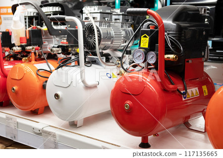 The compressor is oil-free in red and white colors. 117135665
