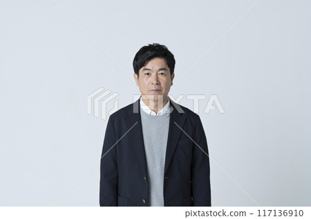 Portrait of a man in his 50s Portrait of a man in his 50s 117136910