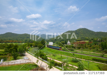 Tha Chomphu Railway Bridge, Lamphun, Thailand. 117137369