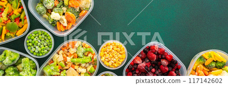 Freezing fresh vegetables Freezing fresh vegetables 117142602