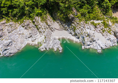 Oboke Gorge: Emerald green clear streams and beautiful valley in Miyoshi City, Tokushima Prefecture 117143307