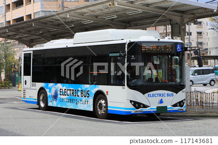 Hanshin Bus electric bus in front of Hanshin Nishinomiya Station Hanshin Bus electric bus in front of Hanshin Nishinomiya Station 117143681