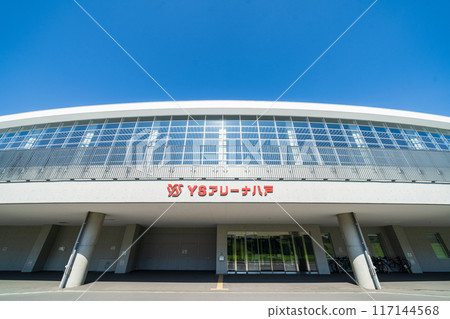 "Aomori Prefecture" Clear skies and YS Arena Hachinohe (Nagane Indoor Skating Rink) Hachinohe City 117144568