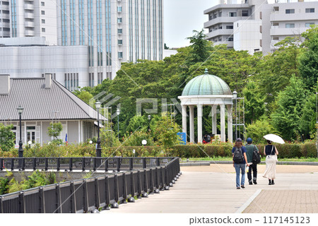 三人在橫須賀Verny公園散步 117145123