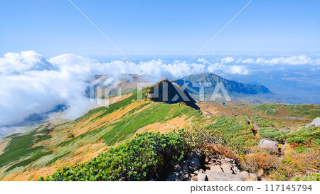 秋季攀登鳥海山：索馬山路線 117145794