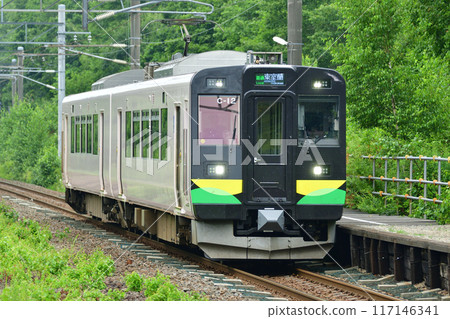 737系列車到達上江站 117146341
