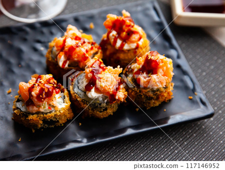 Fried futomaki Fried futomaki 117146952