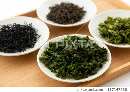 各種乾海藻（羊棲息、散海藻、kajime、海萵苣） 117147886