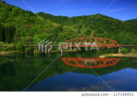 岩手縣西和賀町,翠綠的金州湖 岩手縣西和賀町,翠綠的金州湖 117148952