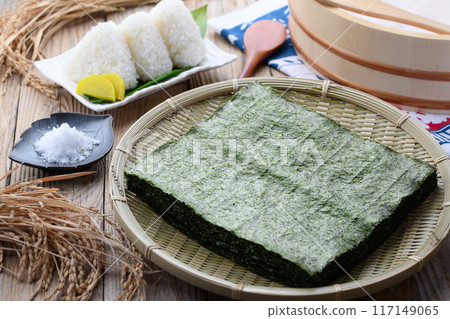 Roasted seaweed from the Ariake Sea Image 117149065