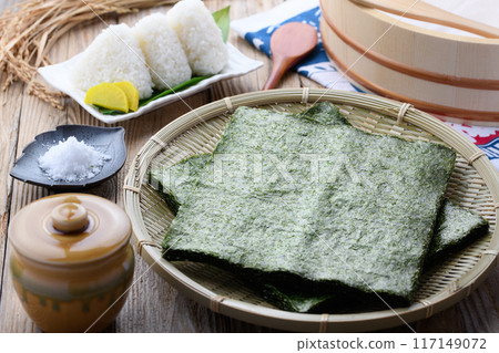 有明海的烤海藻圖片 有明海的烤海藻圖片 117149072