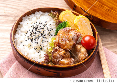 炸雞便當（鹽曲炸雞） 117149153