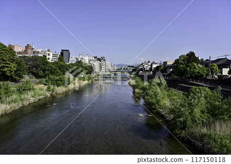 Spring scenery of the Sai River Spring scenery of the Sai River 117150118