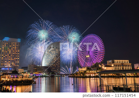 <Kanagawa Prefecture> Yokohama Night View Fireworks Festival and Minato Mirai Smart Festival 117151454