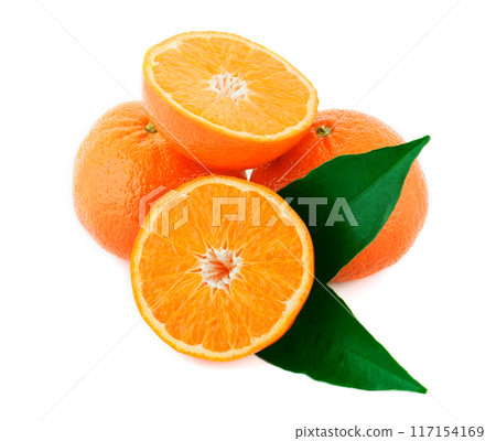 Two whole and one sliced mandarin with green leaves isolated on white background Two whole and one sliced mandarin with green leaves isolated on white background 117154169