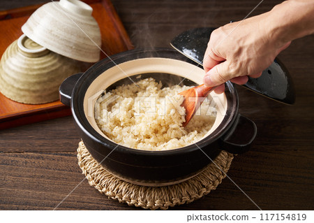 用砂鍋煮胚芽米 117154819