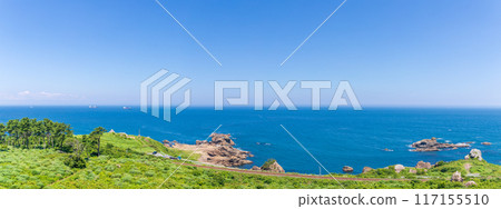 「青森縣」夏天的藍天和八戶市種差海岸的風景 「青森縣」夏天的藍天和八戶市種差海岸的風景 117155510
