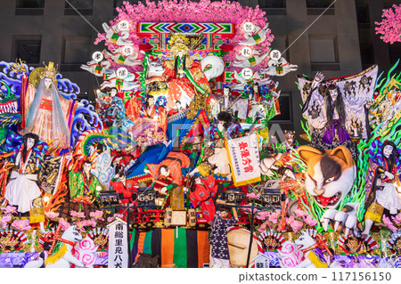 "Aomori Prefecture" Nighttime float display and parade at the Hachinohe Sansha Festival in summer 117156150