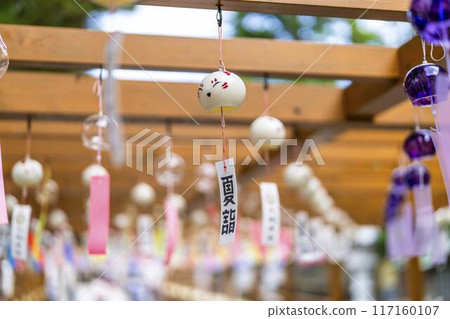 Summer Takekoma Shrine: Wind chimes on the approach to the shrine, summer pilgrimage, Iwanuma City, Miyagi Prefecture Summer Takekoma Shrine: Wind chimes on the approach to the shrine, summer pilgrimage, Iwanuma City, Miyagi Prefecture 117160107