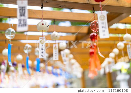 Summer Takekoma Shrine: Wind chimes on the approach to the shrine, summer pilgrimage, Iwanuma City, Miyagi Prefecture Summer Takekoma Shrine: Wind chimes on the approach to the shrine, summer pilgrimage, Iwanuma City, Miyagi Prefecture 117160108