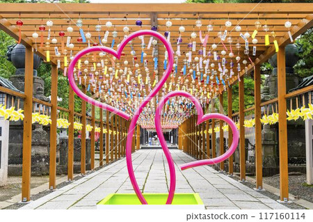 Summer Takekoma Shrine: Wind chimes on the approach to the shrine, summer pilgrimage, Iwanuma City, Miyagi Prefecture 117160114