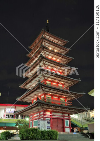 A 1/3 scale model of the Seven-story Pagoda of Ebina Kokubunji Temple, a symbol of tourism in Ebina City, rebuilt in 1992 117160126