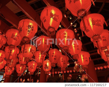 很多燈籠 很多燈籠 117160217