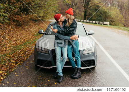 couple, car, automobile 117160492