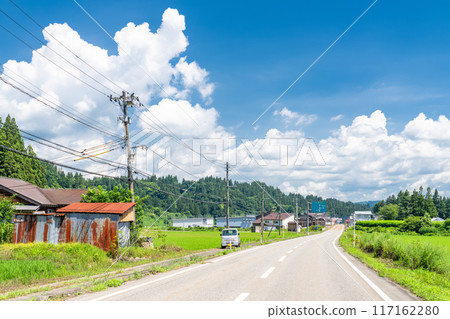 Fukushima Prefecture: A peaceful rural summer scene 117162280