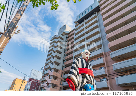 A mechanical doll with a stretchable neck, the Onyudo of the Daiyokkaichi Festival (Yokkaichi City, Mie Prefecture) A mechanical doll with a stretchable neck, the Onyudo of the Daiyokkaichi Festival (Yokkaichi City, Mie Prefecture) 117165955