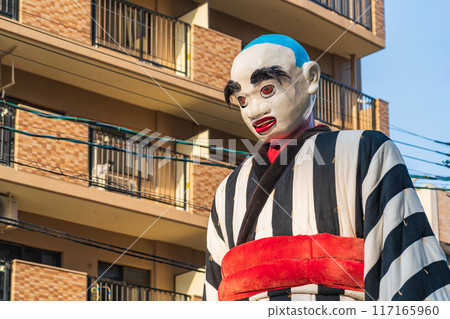 A mechanical doll with a stretchable neck, the Onyudo of the Daiyokkaichi Festival (Yokkaichi City, Mie Prefecture) A mechanical doll with a stretchable neck, the Onyudo of the Daiyokkaichi Festival (Yokkaichi City, Mie Prefecture) 117165960