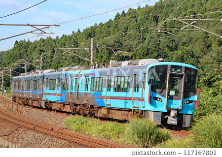 IR石川鐵道JRIR混色4節車廂列車細木站IR20 IR石川鐵道JRIR混色4節車廂列車細木站IR20 117167801