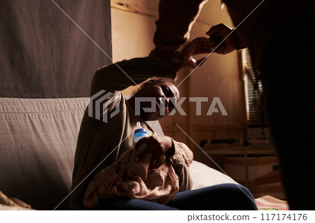 Defending from drunk aggressive husband 117174176