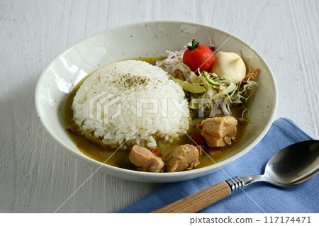 Green curry 117174471