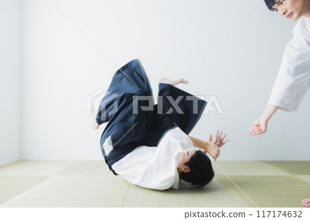 地理標示中的男人 地理標示中的男人 117174632