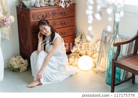 Antique room woman portrait 117175779