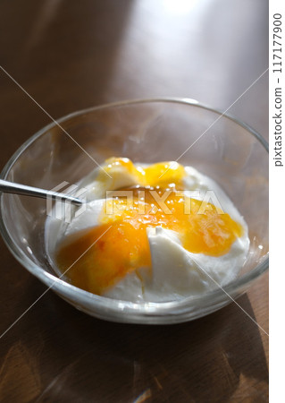 酸奶配橙汁 117177900